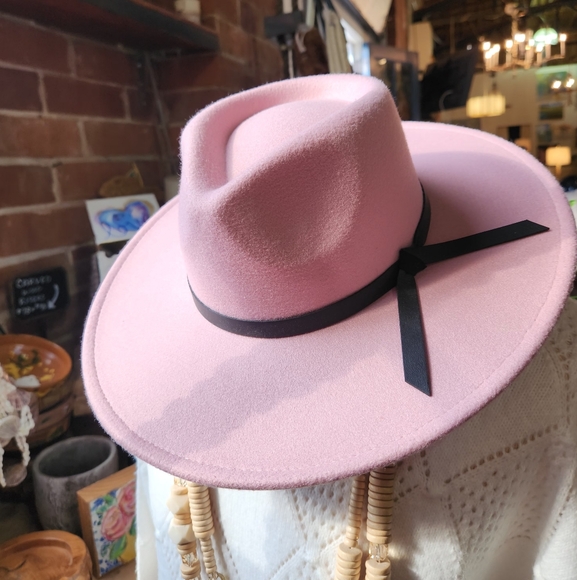 The "Amazing Amal" Hat with Black Ribbon Detailing - Picture 3 of 17